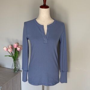 *NWT* Maurices Women's Blue Long Sleeve Top